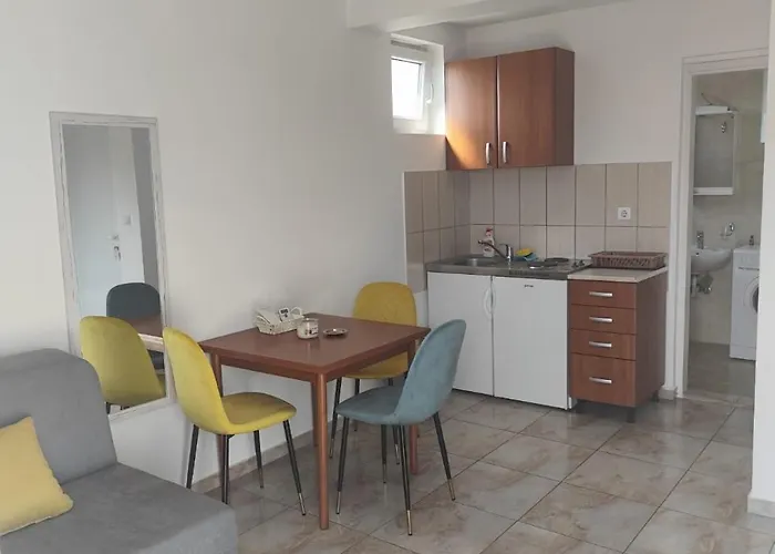 Mona&Mike Apartments